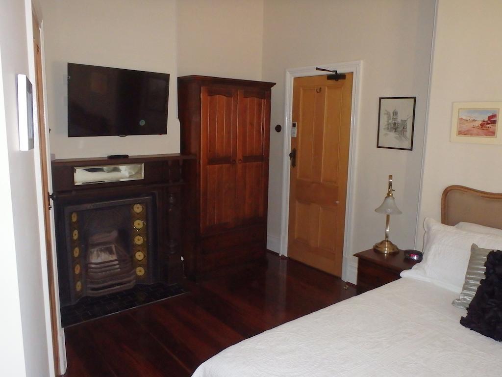 Hamptons Inn Bed & Breakfast Фримантл Номер фото