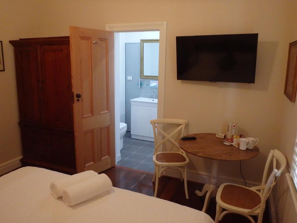 Hamptons Inn Bed & Breakfast Фримантл Номер фото